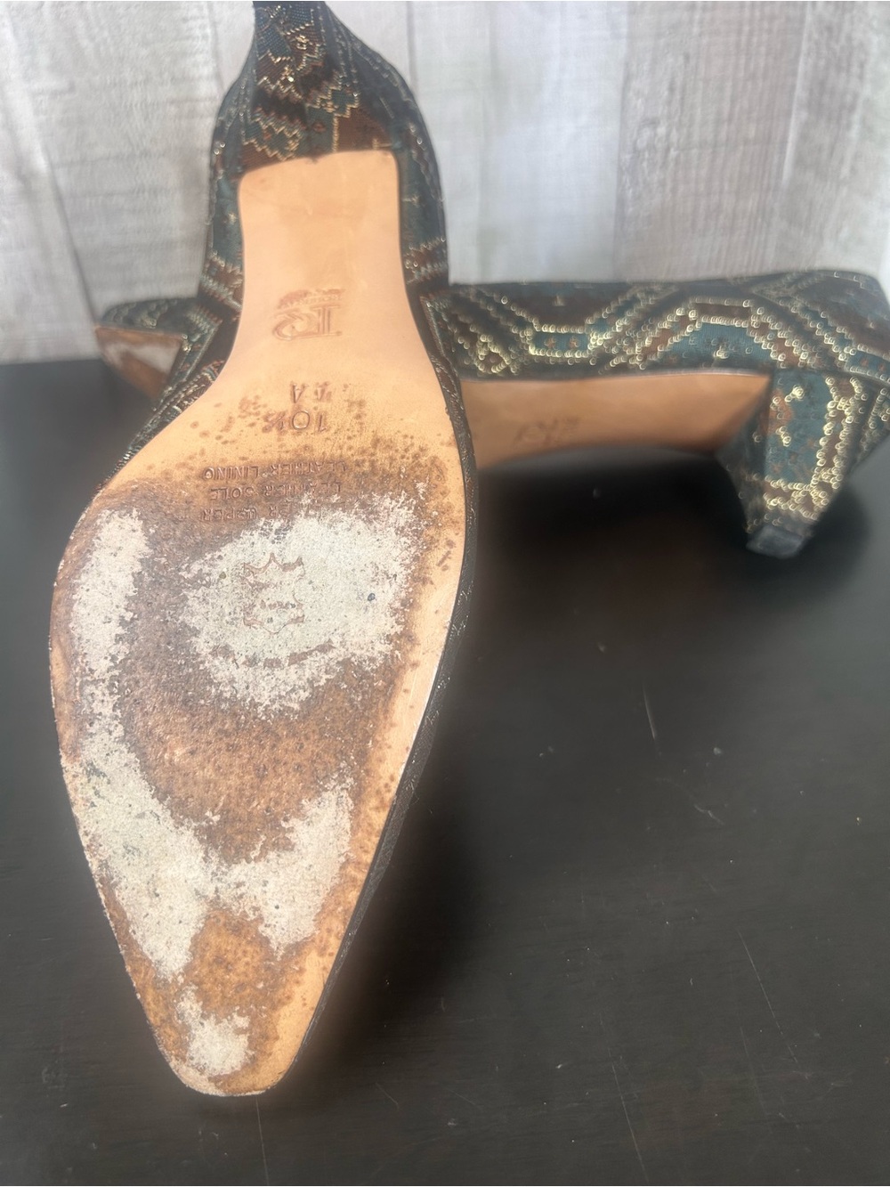Vintage Roberto Capucci Italy Tapestry Jacquard Kitten Heel Pumps 10.5 AA w/ Box - Picture 8 of 11